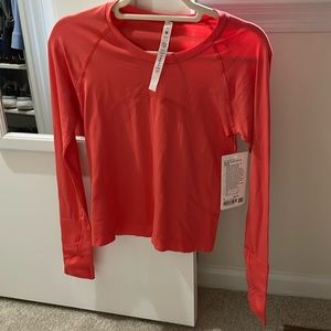 NWT Lululemon Swiftly Tech LS 2.0 *Race size 6